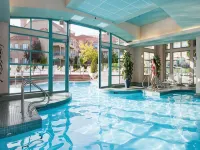 Delta Hotels Grand Okanagan Resort - ที่มีสระว่ายน้ำ