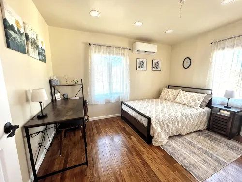 Charming 1-Bedroom House with WiFi, AC Mesilla Park Las CrucesCasita Conway 2 - 民宿