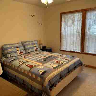 Anchored At Last 3-bed Condo Kill Devil Hills w/ Large Deck and View of the Pool Rooms