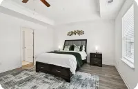 NEW 3-BR townhome in delightful Spring Hill with WiFi, AC and many amenities