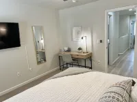 OFF-THE-DIAGONAL 2-Bedroom Townhome - balcony