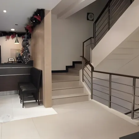 Olongapo Travel Lodge