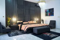 ABOT Luxury Homes - 방갈로