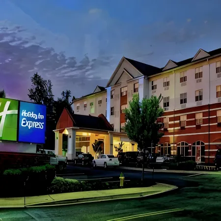 Holiday Inn Express LA PLATA by IHG