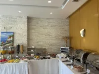Hotel Luxury - breakfast
