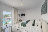 Bamboo Suites Hotel - Mountain view