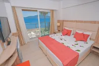 貝貢維爾海灘酒店-限成人 - 沙灘