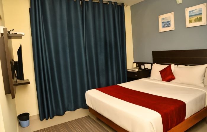 Hotel West End