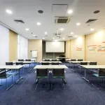 Willing Hotel - parkir