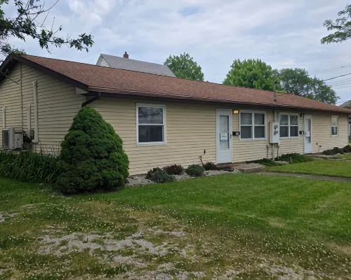 Tis' Time Getaway. Just a few blocks from beautiful Lake Erie! Hotéis em Conneaut