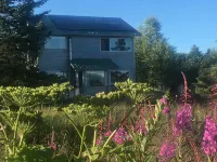 Bungalow by Bishop's Beach! Great Beach access, Wonderful View, Family Friendly - Hot Tub