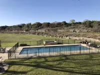 2 Houses - 6 Acres, Riverfront, Pool, Hot Tub, BEAUTIFUL VALLEY - piscine