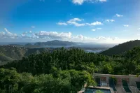 Alta Vista is Beautiful w Private Pool Incredible Views ACs & Backup Generator - piscina