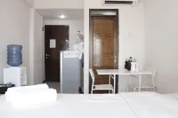 Cozy & Trendy Studio at Gateway Pasteur Apartment by Travelio - balcony