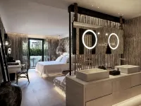 Myconian O Hotel - 4-Star