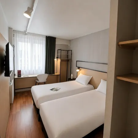 Ibis Alençon