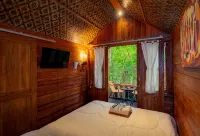 Arkamaya Sembung Resort & Glamping