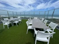 12 Oceans Hotel and Conference Centre - 3-Star