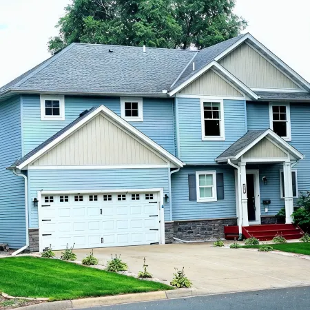 Stylish & Spacious Retreat - with a High tech Movie Theater near DT Minneapolis Отели в г. Фридли