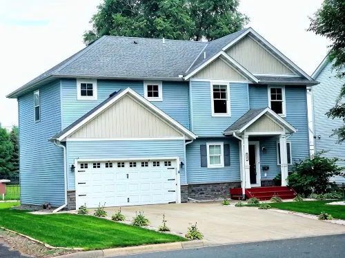 Stylish & Spacious Retreat - with a High tech Movie Theater near DT Minneapolis - Wifi