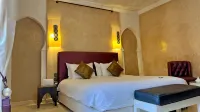 Riad Pourpre Medina