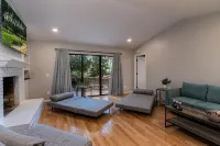 Private Home in Pinehurst - Super close to the resort and The Village - Homestays