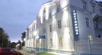Snegurochka Hotel - parkir