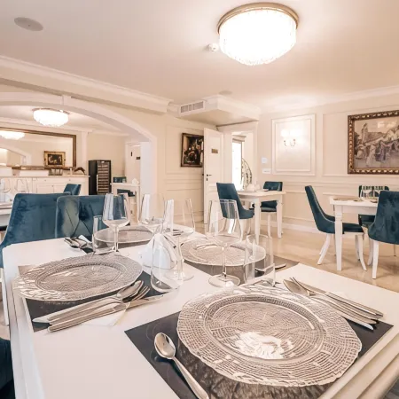 Grant Boutique Hotel