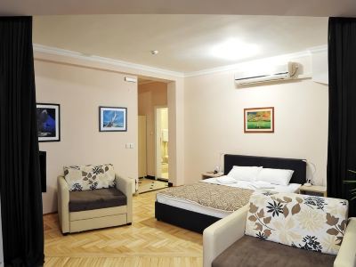 Garni Hotel Lotos