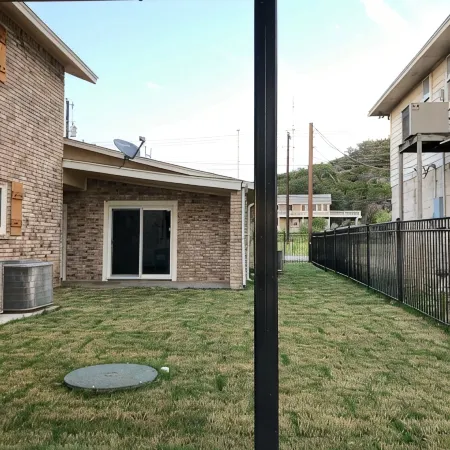 On the water Lakehouse, Waterfront Views, Open Water, - With Shade