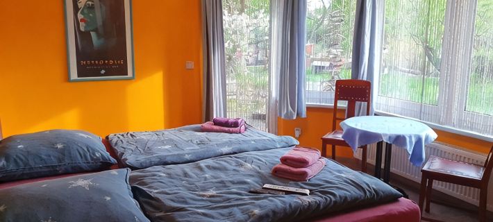 Vacation home on the outskirts of Potsdam in a quiet location with its own garden Hotels in Potsdam