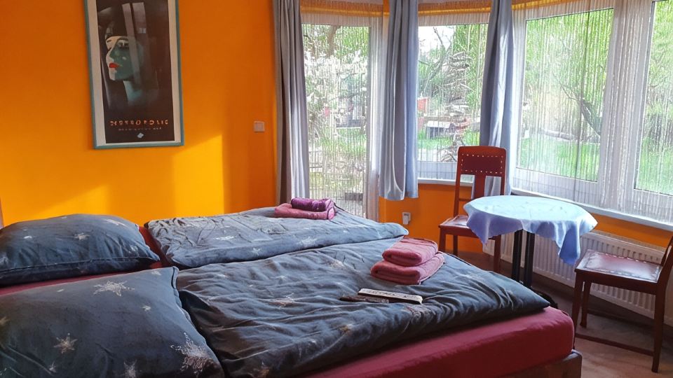 Vacation home on the outskirts of Potsdam in a quiet location with its own garden