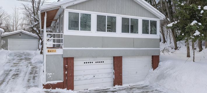 The Grove 1/2 mile from Boyne Mountain Sleeps 4 Hotels in Charlevoix County