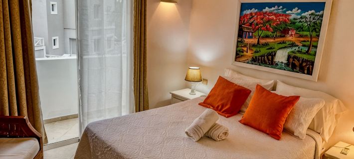Cozy Apartment with 24/7 pool - 5-10 min walk to Beach, Clubs, activities! Hotels in Dominicus