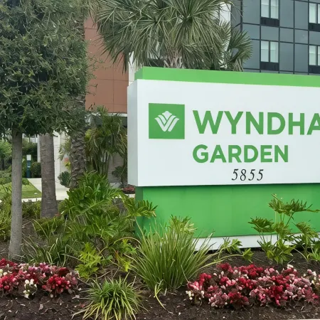 Wyndham Garden Orlando Universal / I Drive Отели рядом с достопримечательностью «Парк развлечений Universal Studios в Орландо»