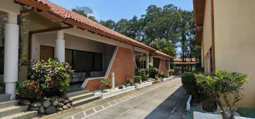 Apartotel Obelisco San José Aeropuerto - Apartments