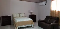 B&D Lodgings -  โฮสเทล