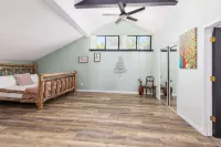Chippewa Lake House - parking