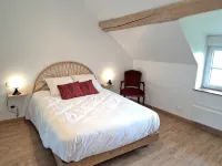 Gite in the countryside, 3 minutes from town. - 4-Star