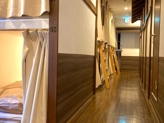 bnb+ 新橋 - ホステル