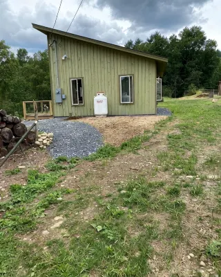 Brand New Cabin On Working Farm - Alphydda