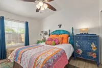 Tiny Home Getaway in Arizona-Mountain views in Rural Area - Mountain View