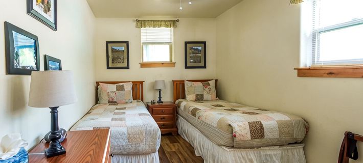 Walk to Downtown! 2-bedroom with mountain views Hoteles en Ouray