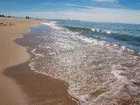 Beachfront Luxury Home-NEW Private Heated Pool, Lake View, Firepit, Game Room - Beach