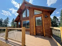 Cozy Strawberry Creek Cabin with WiFi Bordering Forest in Bedford, WY - Chalets