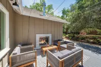 Immaculate home in the heart of wine country - Private Pools
