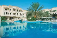 El Mouradi Douz - piscina