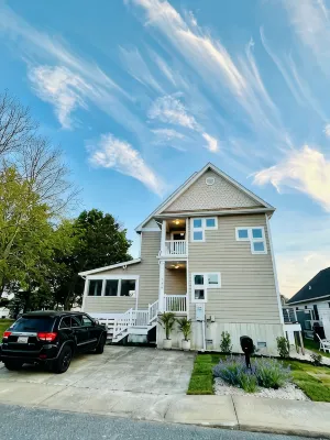 ⛱️⛱️ Ocean City Bayside 🦀 - Boutique