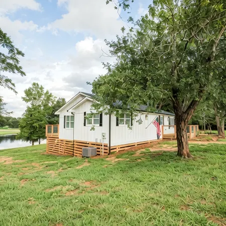 Ruth's Cottage at Addis Acres/Newly Renovated/Firepit/Private Pond/2BR/2BA/Deck