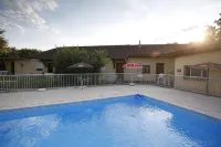 Hôtel la Rocade - parking
